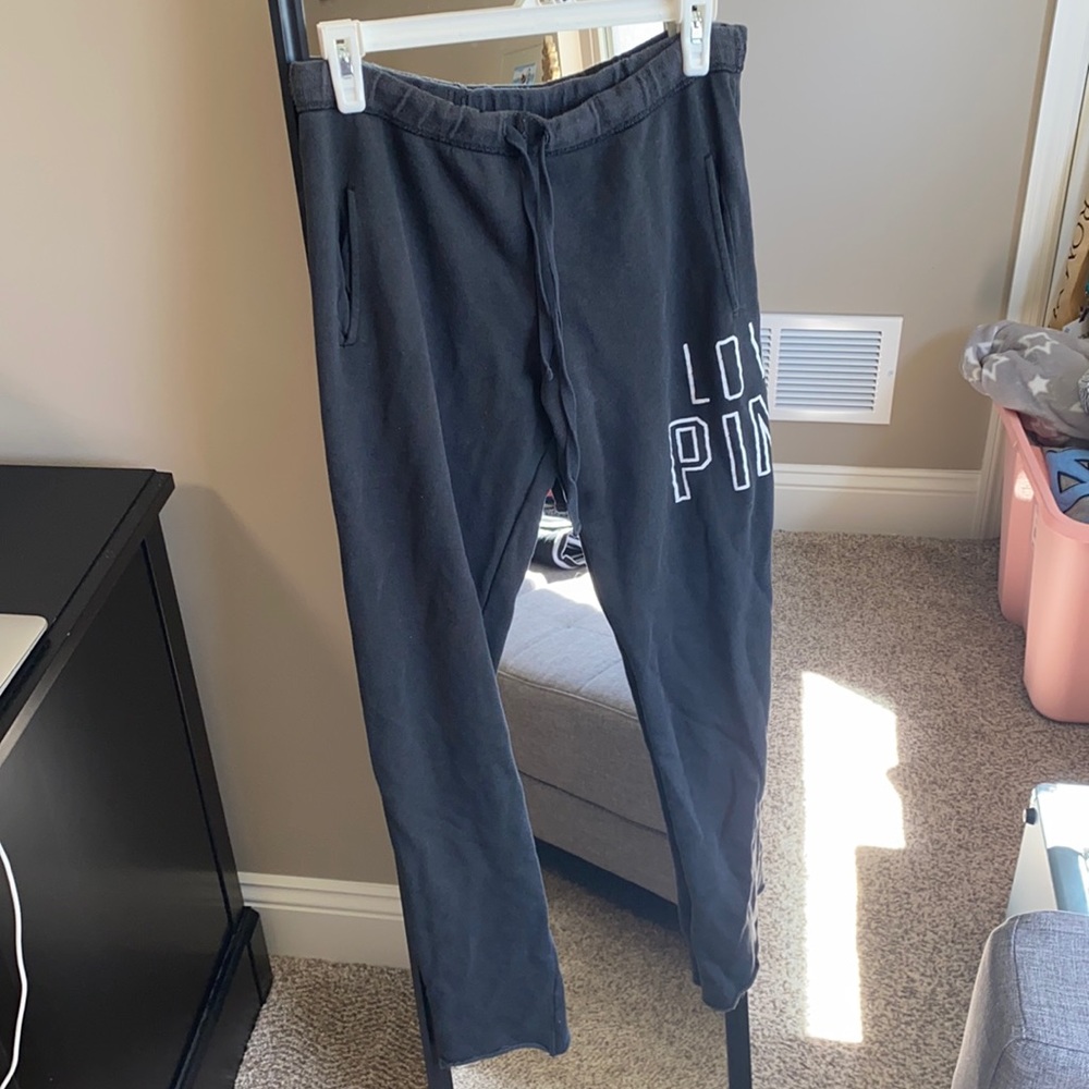 VS Pink boyfriend cut sweats, size XS !!